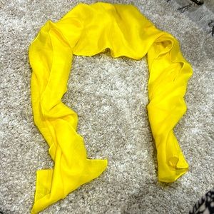 Yellow scarf